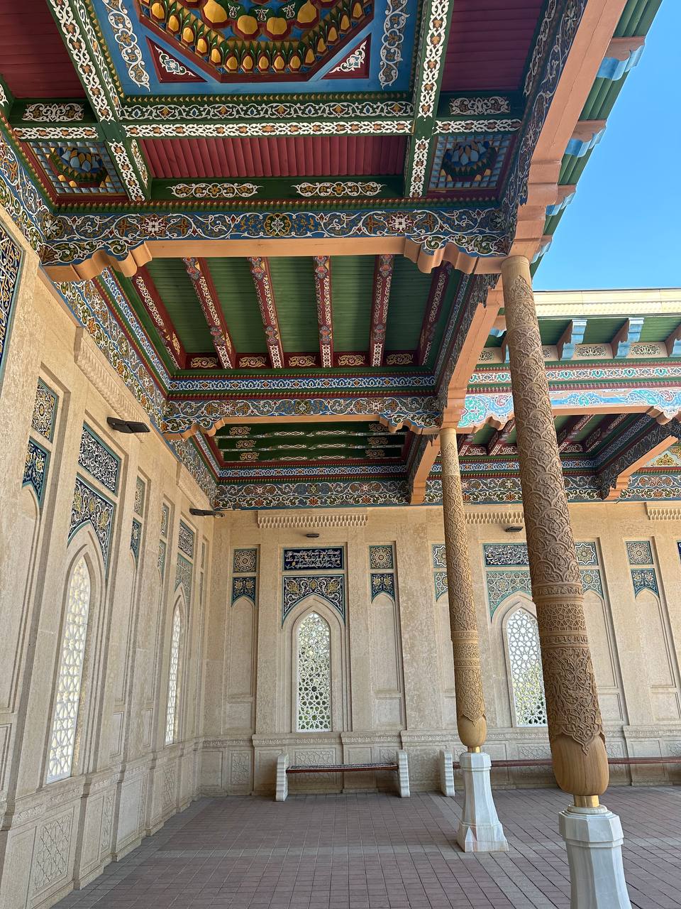 Hazrat Khizr Mosque 天花