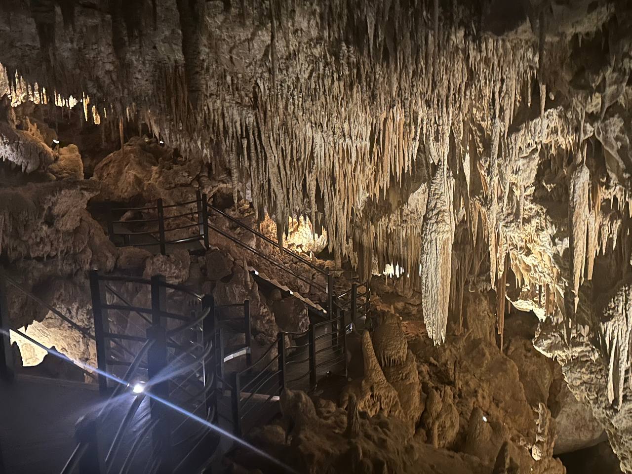 Ngilgi_cave